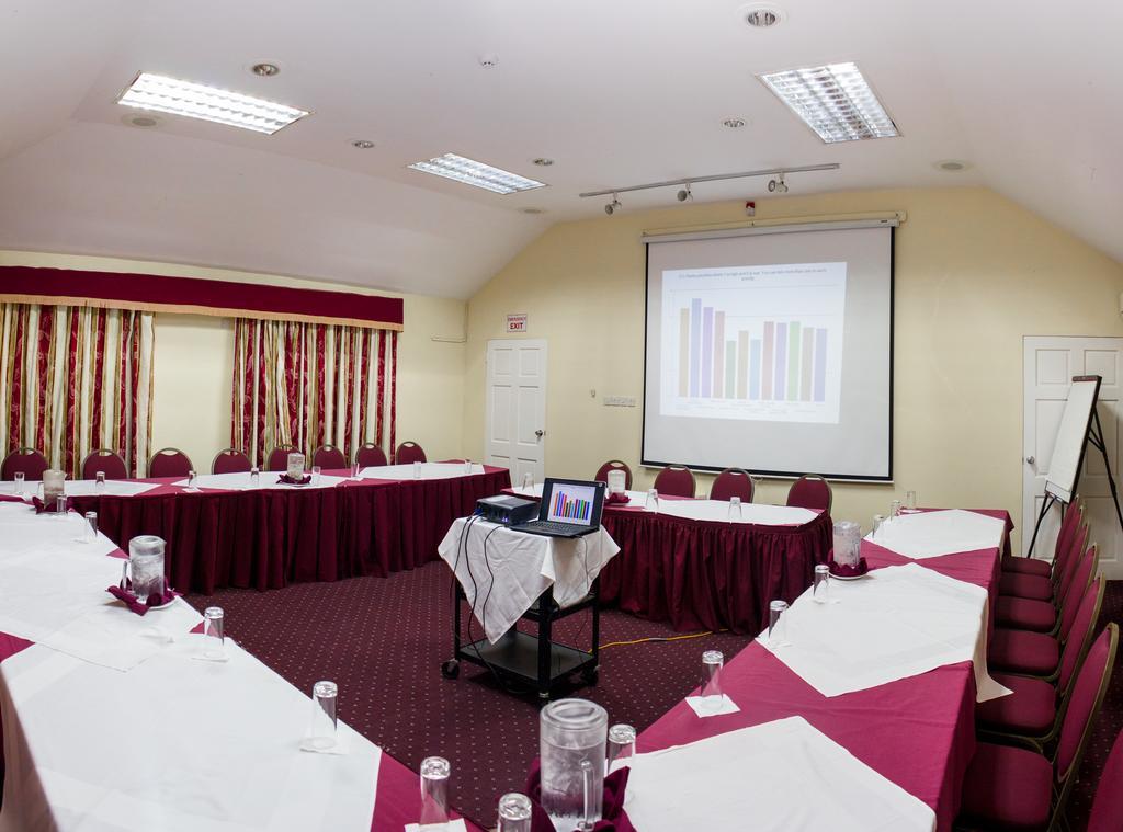 גרוס איילט Bay Gardens Hotel מראה חיצוני תמונה