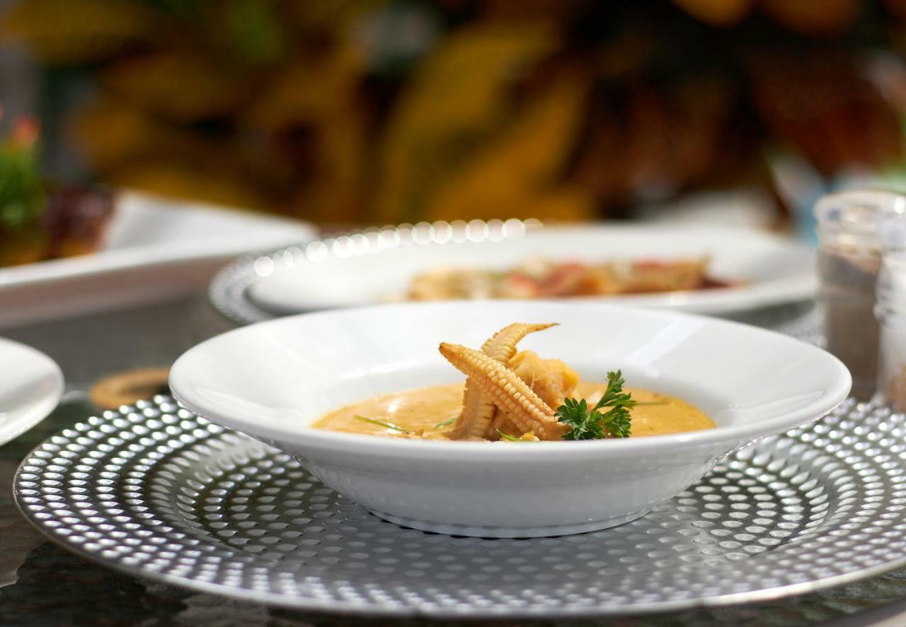 גרוס איילט Bay Gardens Hotel מראה חיצוני תמונה