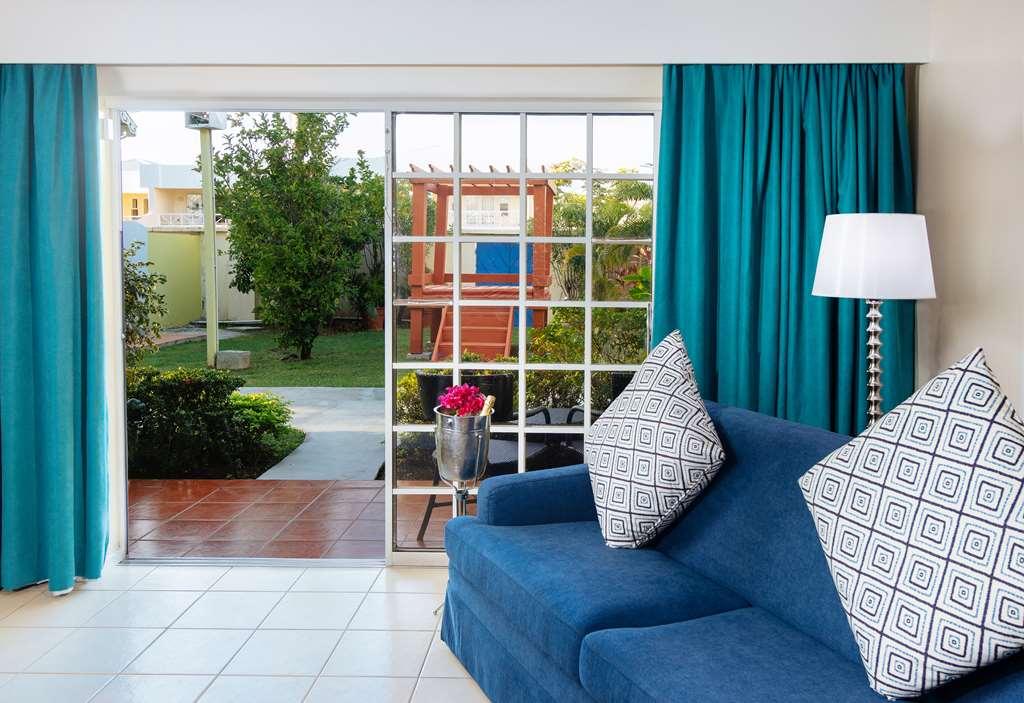 גרוס איילט Bay Gardens Hotel חדר תמונה